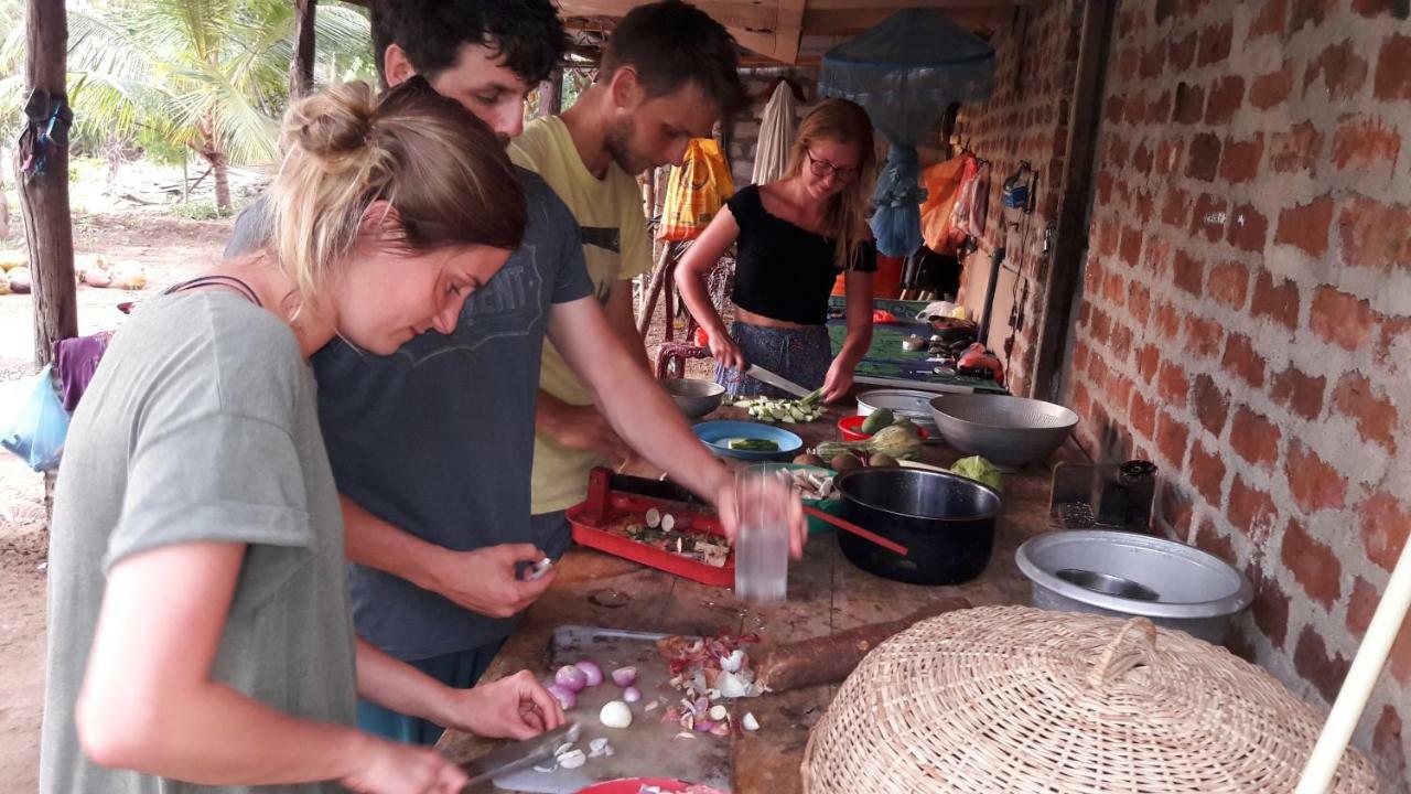 Sigiri Picaso Home Stay Sigiriya Exterior photo